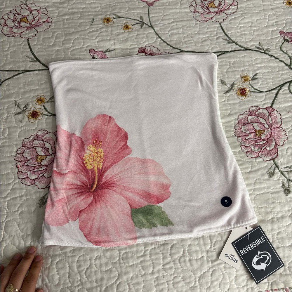 Hollister White and Pink Floral Reversible Scarf